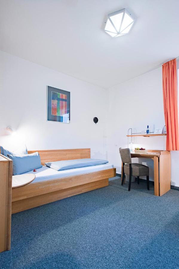 Der Akademie Caritas-pirckheimer-haus Hotel